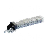 Wyczyść plastikowe rurki opakowaniowe